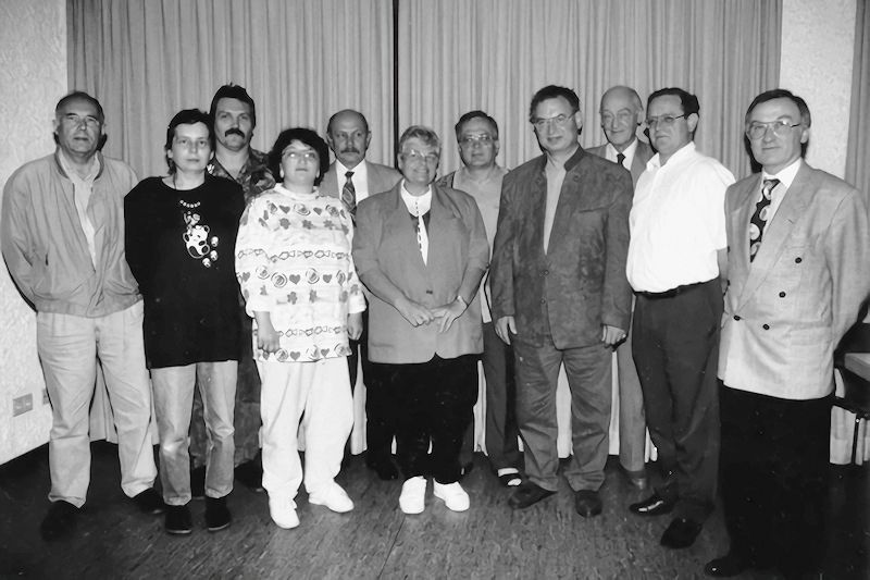 Die erste Vorstandschaft des Heimat- und Geschichtsverein Altrip e.V. nach der Gründungsversammlung am 30. November 1995