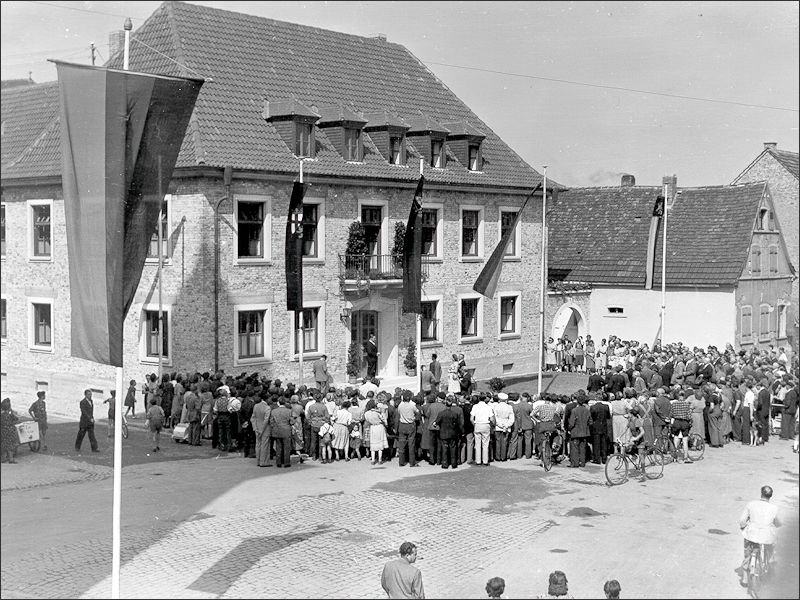 Rathauseinweihung in Altrip am 18. August 1951
