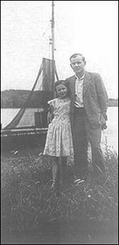 Aalschokker unterhalb des Ritzerbaums 1950/60er Jahre (Richard Spindler und Tochter Ursula)