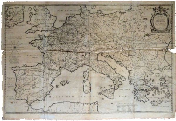 „Imperii Caroli Magni et vicinarum regionum descriptio, dedicta et inscripta Ludovico, regi, victori et defensori ecclesiae Christi.“ Auf gut Deutsch: Imperien Karls des Großen und Topographie benachbarter Gebiete, König Ludwig gewidmet. 