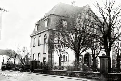 Die Maxschule in Altrip Mitte der 1920er Jahre