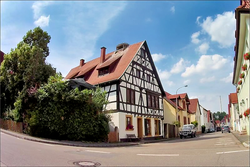 Römerstraße 1