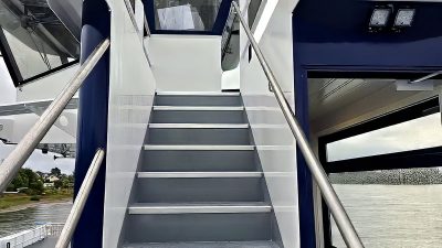 Die neue Rheinfähre wird durch Elektromotoren und Jetpumpen angetrieben.