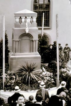 Regino-Denkmal